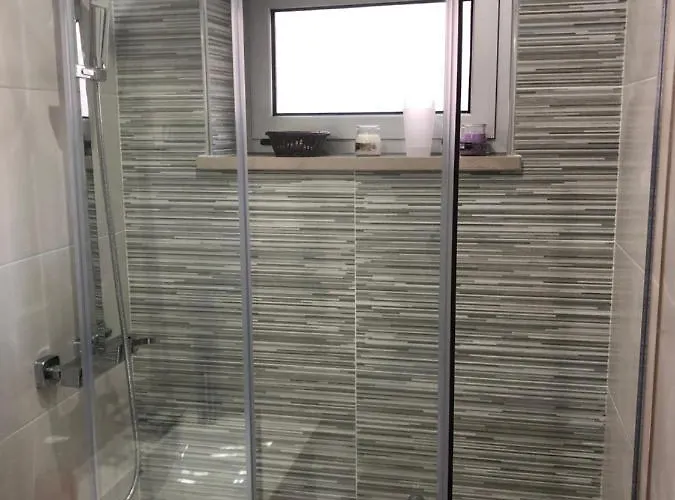 Canelle Com Terraco شقة نازاريه